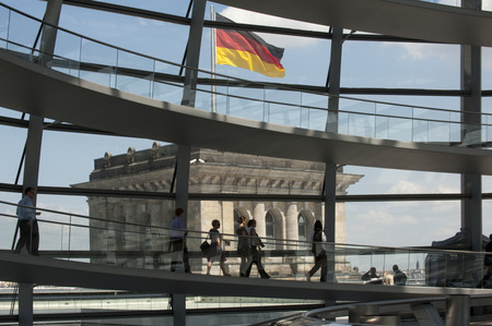 Bild des Reichstagsgebäudes.